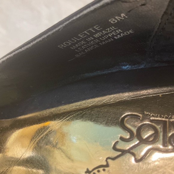 Carlos Navy Peep Toe Pumps with Gold Bit Details, Size 8 - Picture 7 of 12